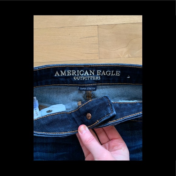 ❗️SALE❗️AEO - Jean shorts - Picture 2 of 3